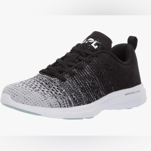 APL Shoes - APL Athletic Propulsion Labs TechLoom Phantom women’s workout sneaker size 7.5